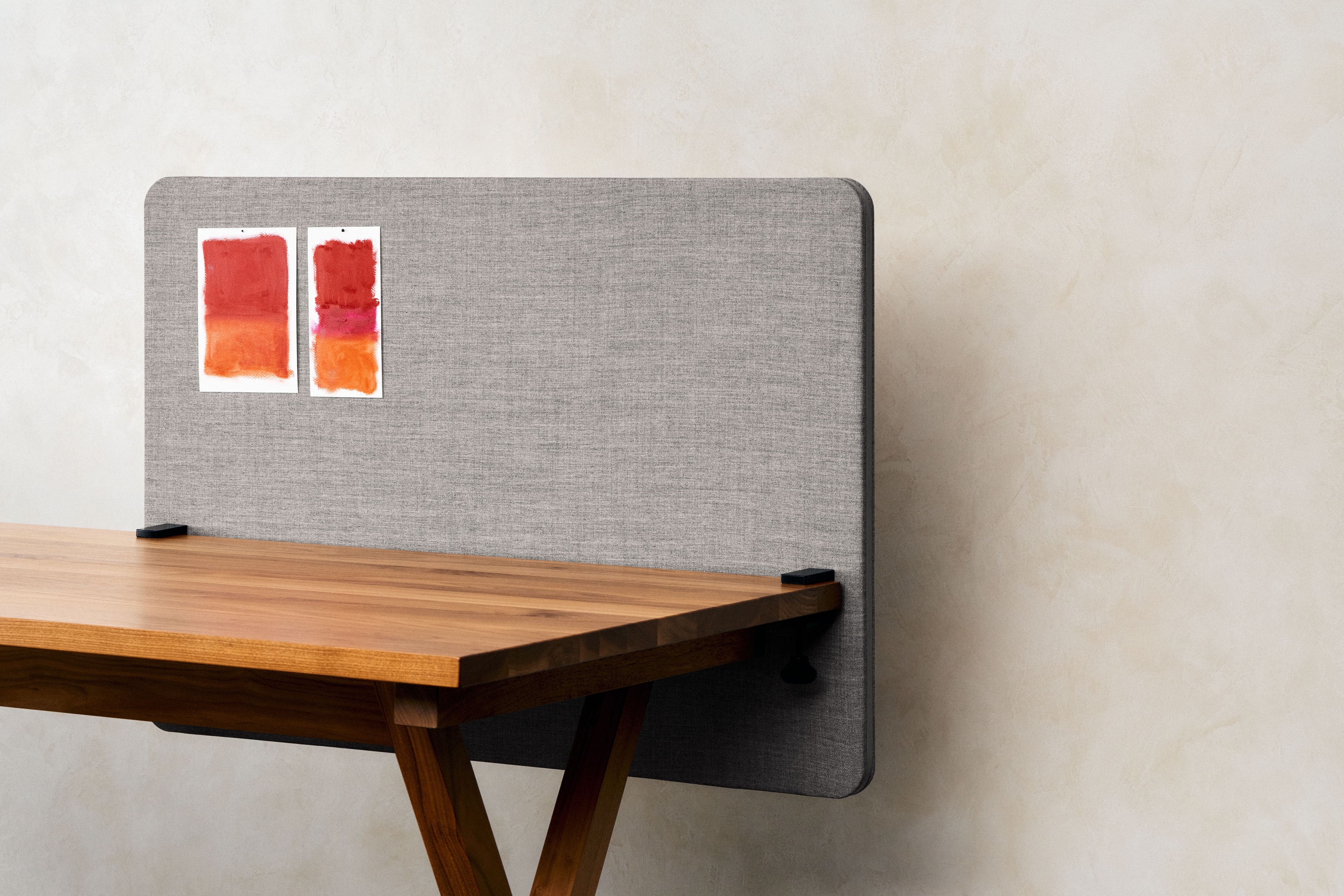 Edge Table Screen-media-7