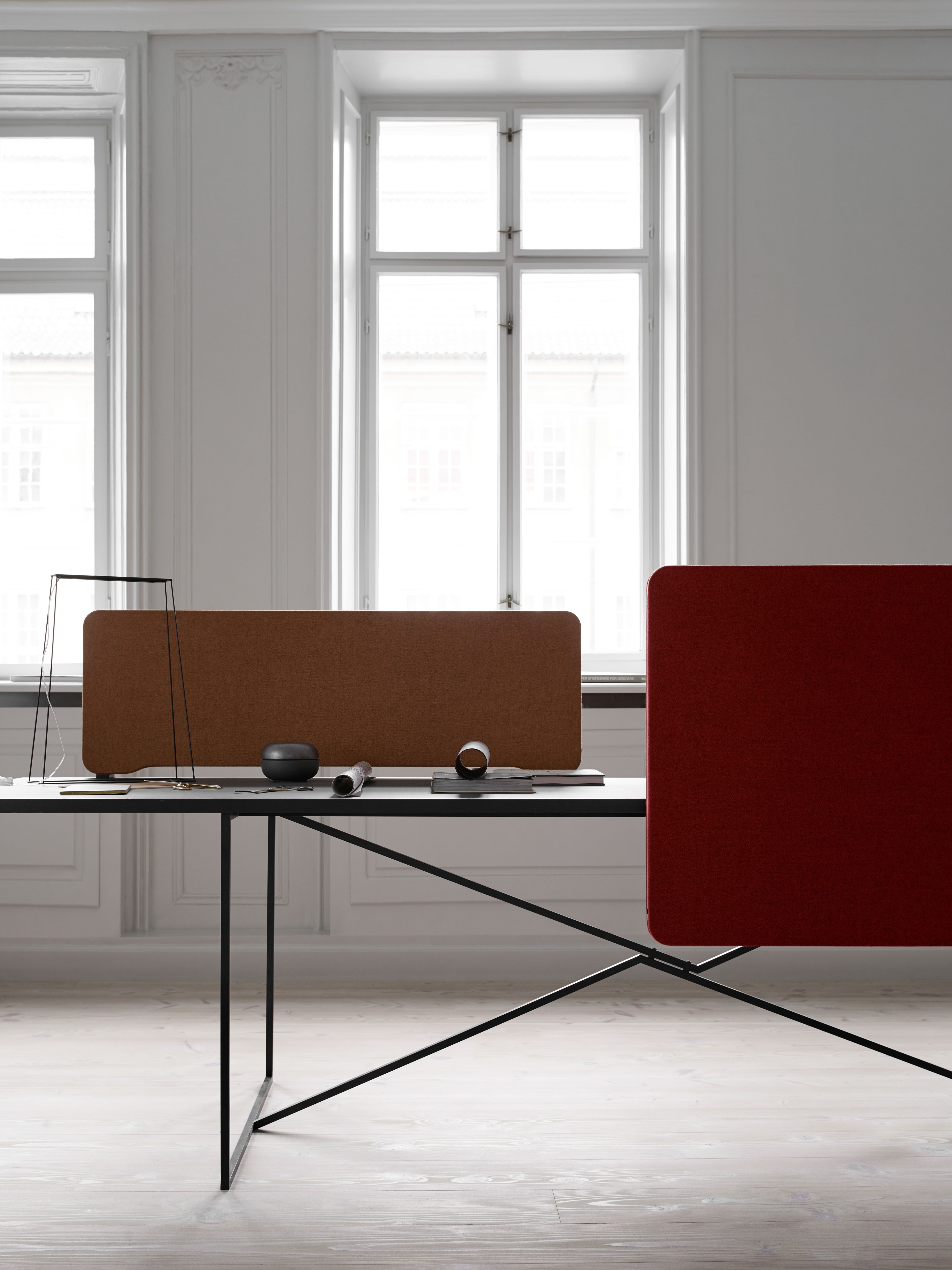 Edge Table Screen-media-1